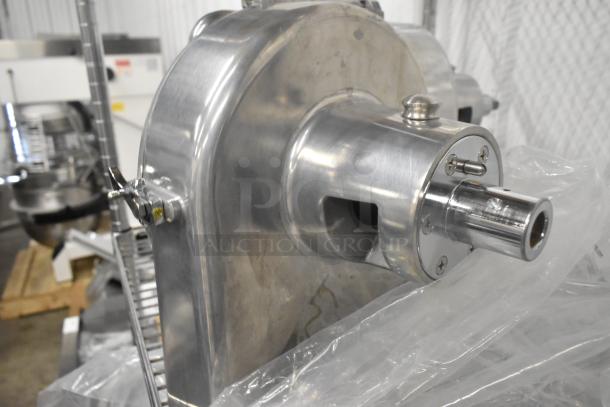 Brand new Globe Metal Commercial Pelican Head, no blade, stainless steel finish, excellent condition.