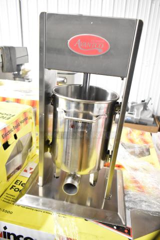 BRAND NEW SCRATCH AND DENT! Avantco SS-20V 20 lb. Stainless Steel Vertical Manual Sausage Stuffer with 5/8