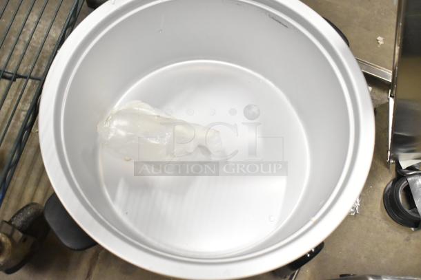 RiceMaster 57155 110 Cup Electronic Rice Cooker, scratch and dent, 230V, 1 Phase, brand new condition.