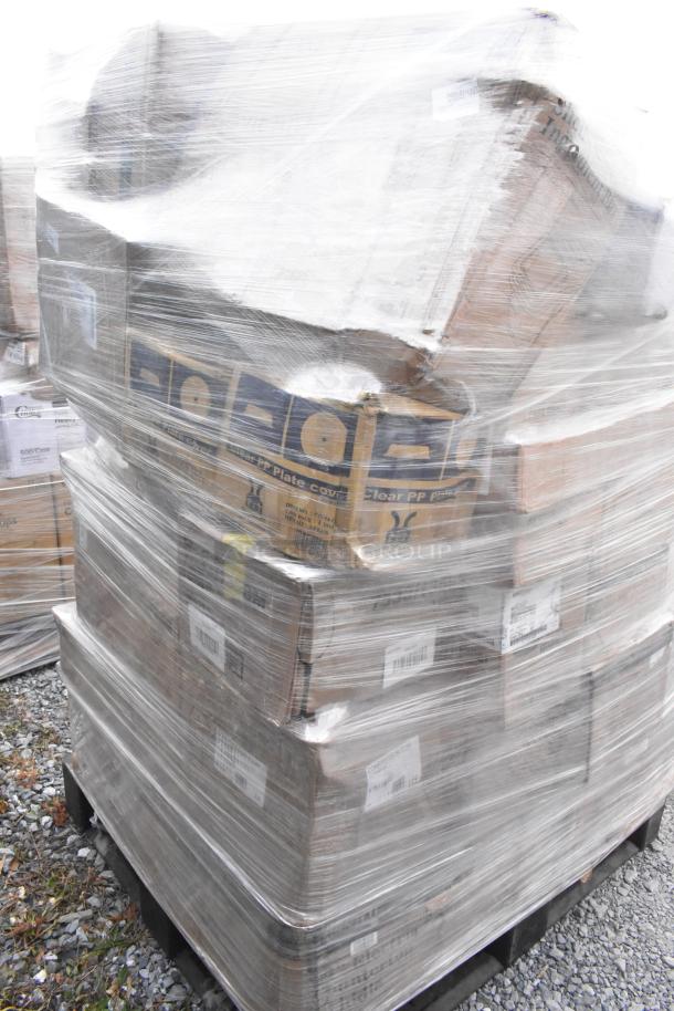Shrink-wrapped pallet with 42 scratch and dent items, including lids and meat trays. Visible labels indicate clear plate covers.