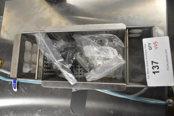 Set of 5 brand new items in a perforated metal basket, including coil and thermostatic control. Auction label: QTY 5x, 137.