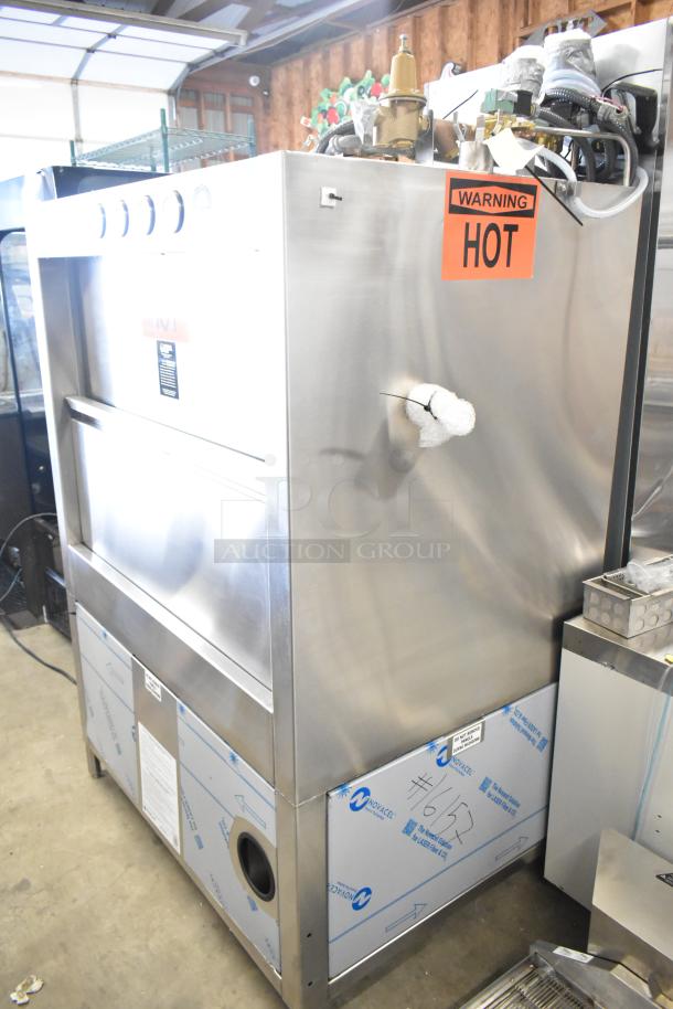 Douglas SD-20-IREL stainless steel pot and pan washer, natural gas, 480V, 3 phase, 45,000 BTU, "Warning Hot" label.