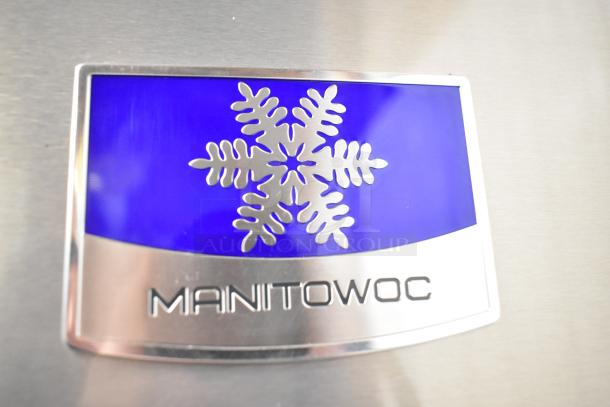 2024 Manitowoc IDT0420A-161 Indigo NXT ice machine, stainless steel, 470 lb capacity, features brand logo.