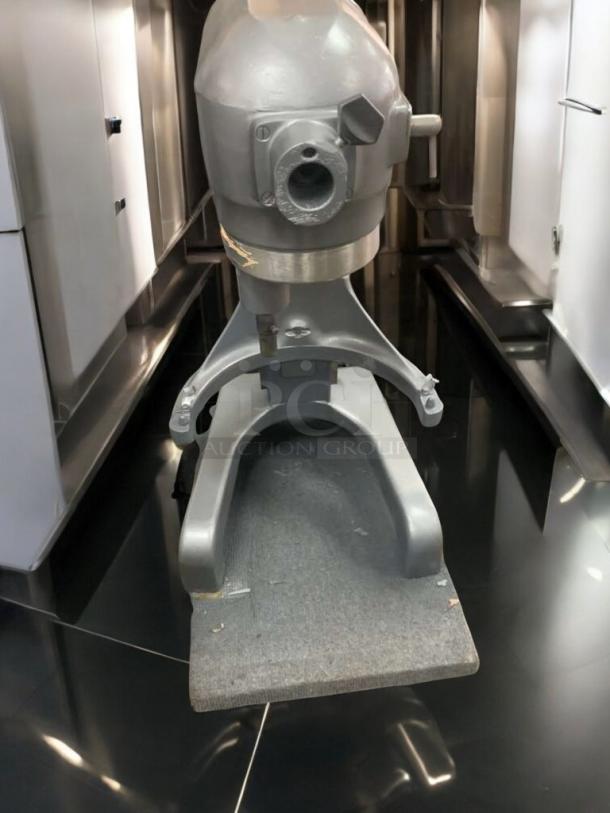 Hobart 30-Qt floor mixer in exceptional condition, fully tested and working, 115V/208–240V.