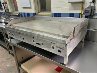 Jade Range 48" gas griddle, model JGT-2448, with thermostatic controls. 1" steel plate, natural gas. Excellent condition.