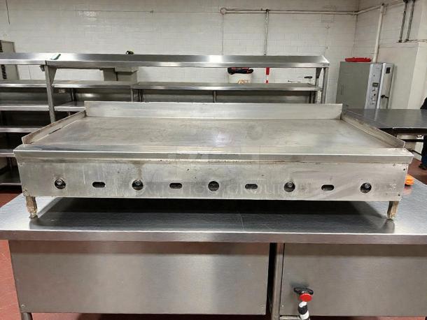 Jade Range 60" countertop thermostatic gas griddle, model JGT-2460, with 1" thick plate. Tested, working condition.