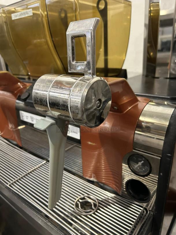 Thermoplan Mastrena II M2-CS espresso machine, stainless steel and brown design, tested and working, 208v.