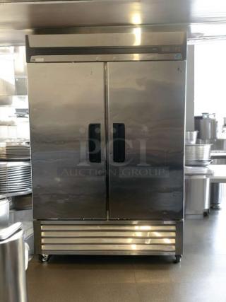 Turbo Air R49-S commercial reach-in refrigerator in superb condition, 115V, stainless steel, double doors, tested and working.