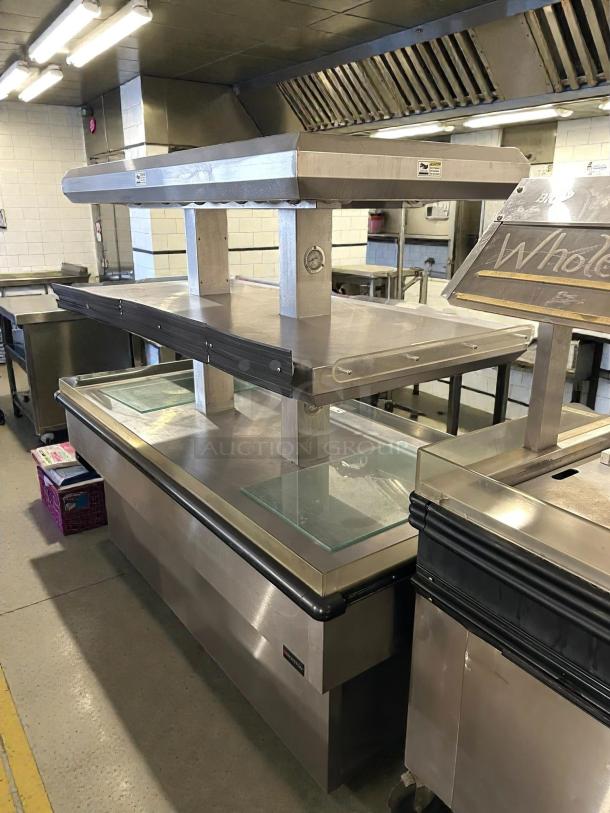 Boyston Electric Heated Display Grab & Go, excellent condition, 220v, 1ph, durable stainless steel, tested and working.