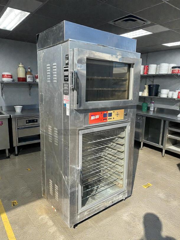 NU-VU SUB-123 electric baking oven and proofer combo in great condition. Tested and working. Stainless steel with control panel.