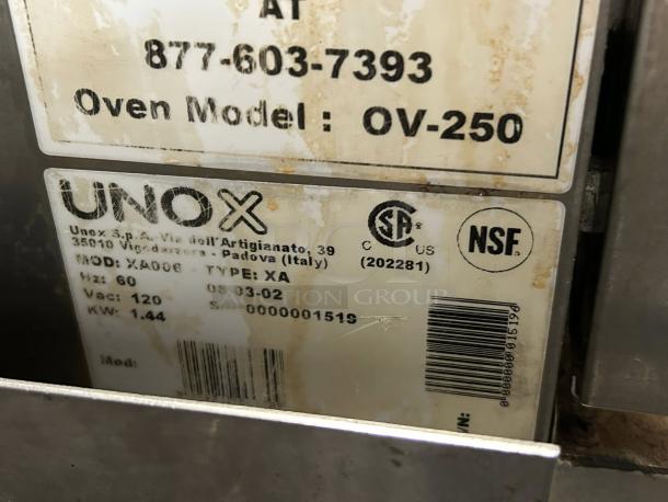 Cadco OV-013 convection oven in great condition, manual controls, tested and working. Tags show model OV-250, NSF certified.