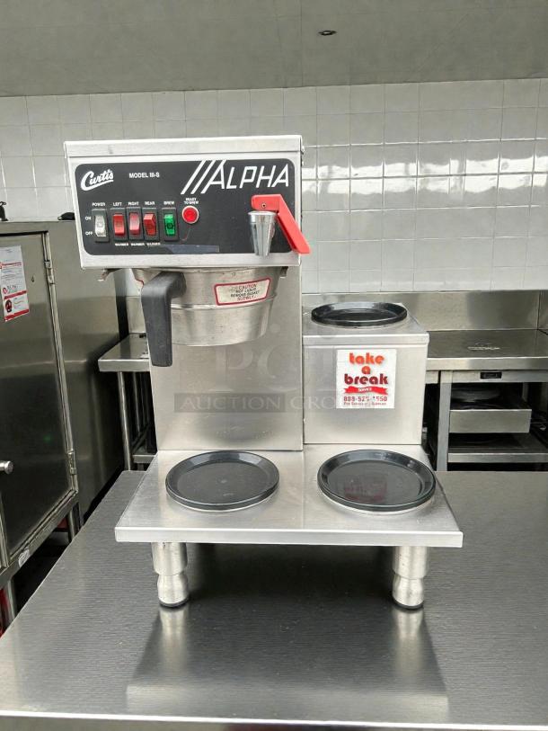 Curtis ALP3GTR63A000 decanter coffee maker, medium volume, tested, working condition, stainless steel finish, control panel.