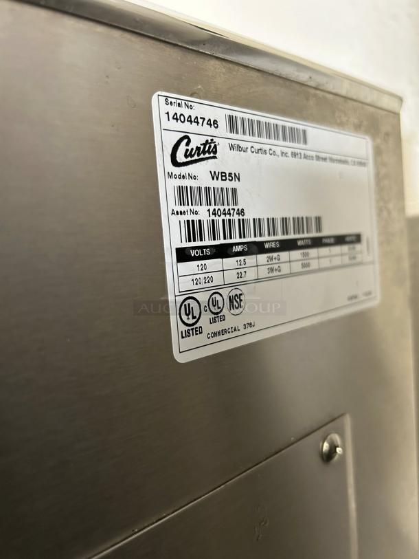 Curtis WB5N hot water dispenser, excellent condition, serial 14044746, UL and NSF listed, tested and working.