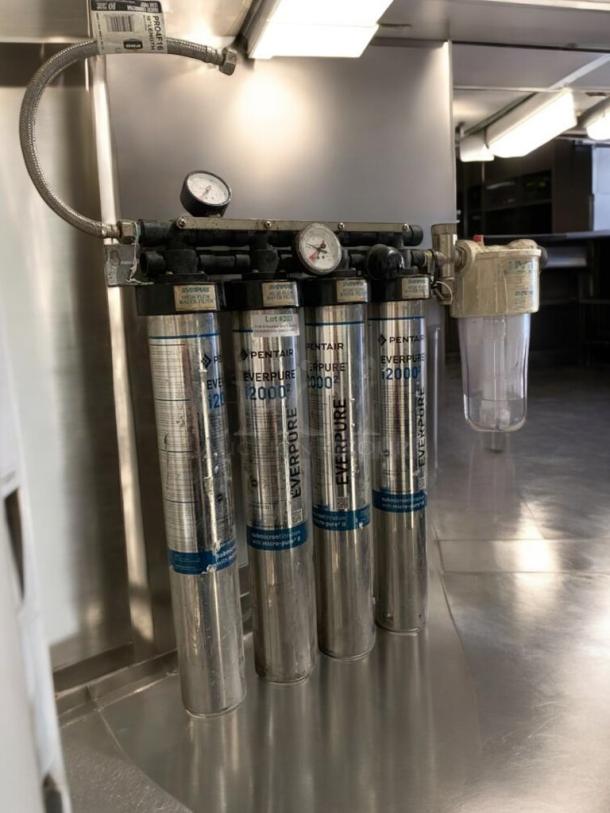 Pentair Everpure water filtration system with MC²/4000 Series cartridges, fully tested, great condition, includes IMF Feeder.