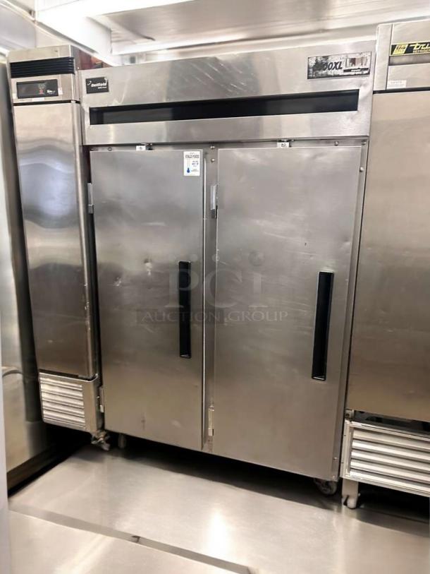Delfield 6000XL Freezer, commercial reach-in, stainless steel, two-door, prime condition, fully tested and working.