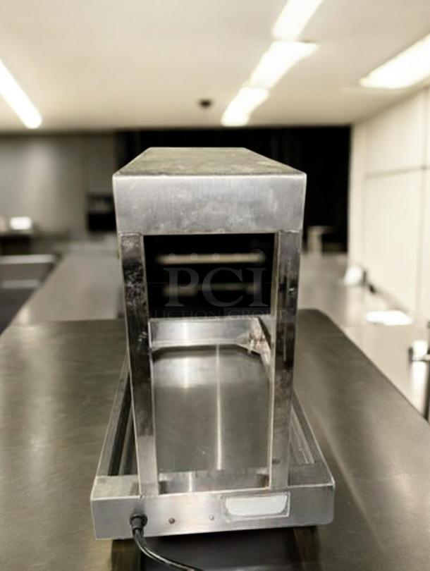 Adcraft heat lamp food warmer, countertop model in outstanding condition, 120V, fully tested and working, stainless steel.