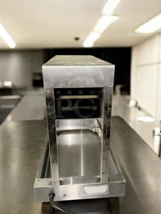 Adcraft heat lamp food warmer, countertop model in outstanding condition, 120V, fully tested and working, stainless steel.