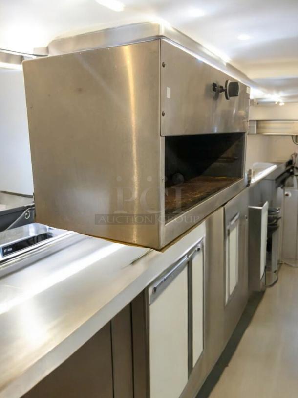 Prime condition Jade Range Salamander Broiler, natural gas, stainless steel, fully tested, working, commercial kitchen equipment.