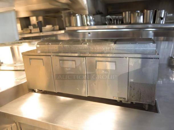 True TPP-93 Pizza Prep Table in impressive condition; stainless steel, 115V, tested and working. True Manufacturing Co.