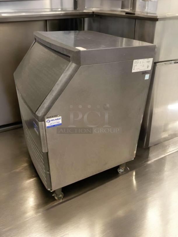 Manitowoc QD0272A ice maker in prime condition. Stainless steel, 115V, fully tested, working, visible labels.