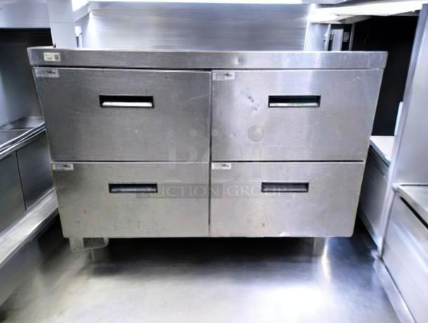 Prime Condition Manitowoc/Delfield UCD4448N 4-Drawer Refrigerated Base, stainless steel, fully tested and working.