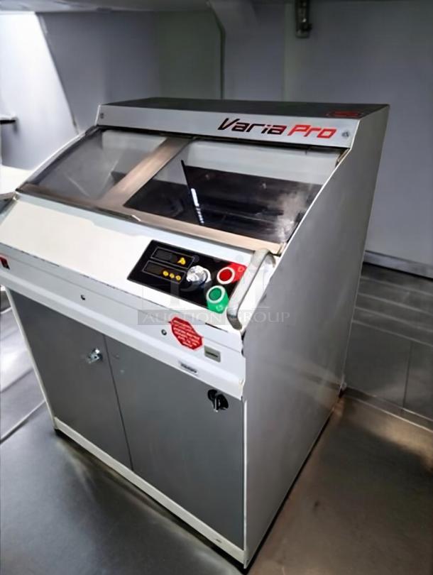 JAC Varia Pro MPL800 bread slicer, excellent condition, stainless steel, tested and working. Controls and model label visible.