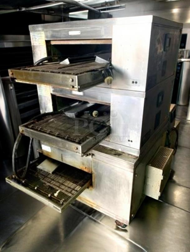 Middleby Marshall CTX DZ33T triple deck infrared conveyor oven in superb condition, 208V, fully tested, metal finish.