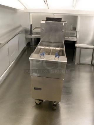 Impeccable Condition – Pitco VF35 – Natural Gas Fryer – 70,000 BTU – Fully Tested & Working! - Item #1224684