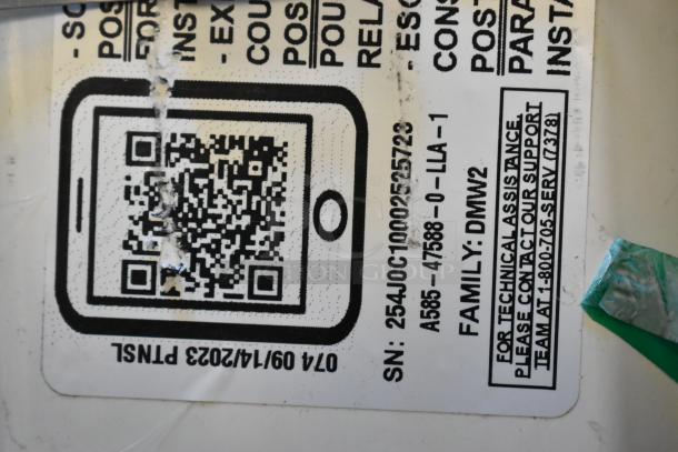 QR code and serial number label on a light fixture. Includes technical support contact details and family model reference.