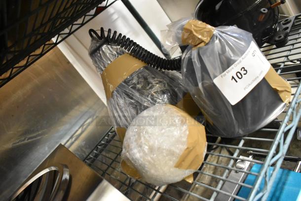 Brand new Hanson Heat Lamps 400-RET-BK, retractable cord, ceiling mount, black finish. Model 400-RET-BK-120V. Packaging intact.