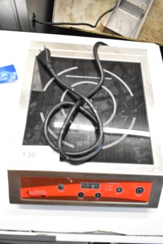 BRAND NEW SCRATCH AND DENT! 2025 Avantco 177IC3500 Stainless Steel Countertop Induction Range / Cooker. 208-240 Volts, 1 Phase. - Item #1226652