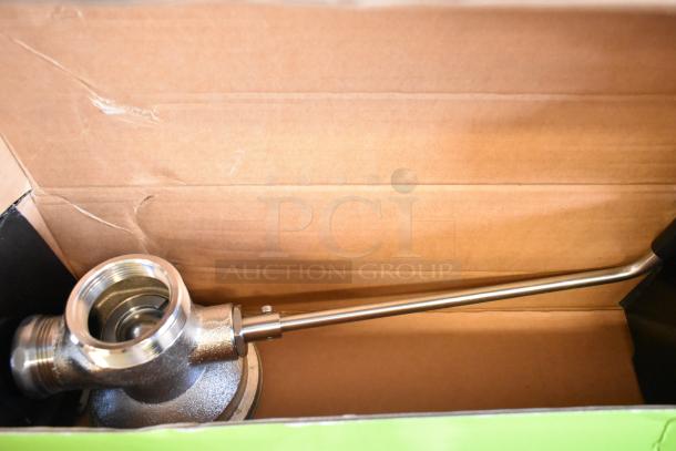 BRAND NEW 600DTBVS Regency Spec Line Twist Handle Waste Valve, 3 1/2" Sink Opening; Scratch and Dent Condition.