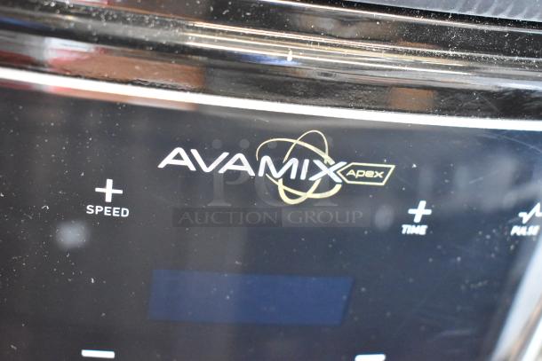 AvaMix 928HBX1000 blender panel showing logo, speed, time, and pulse controls. Scratch and dent condition.