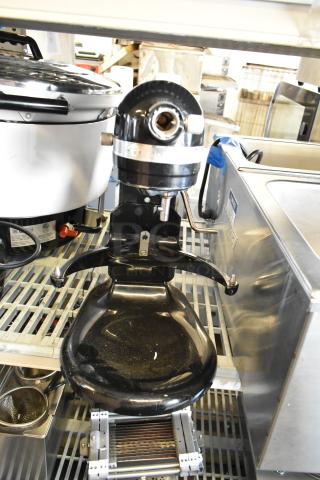 KitchenAid KSM8990OB Metal Black 8 Qt. Bowl Lift Countertop Mixer. 120 Volts, 1 Phase. Cannot Test Due To Cut Power Cord - Item #1226685