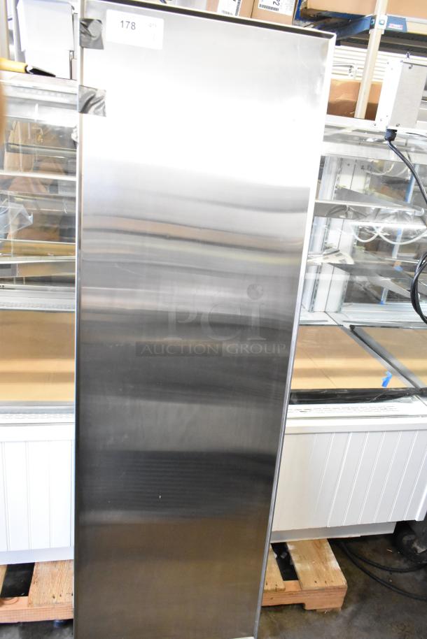 Brand new 2024 ServIt 423HSW2060 60" stainless steel heated shelf warmer, 120V, 1 phase, with minor scratches and dents.