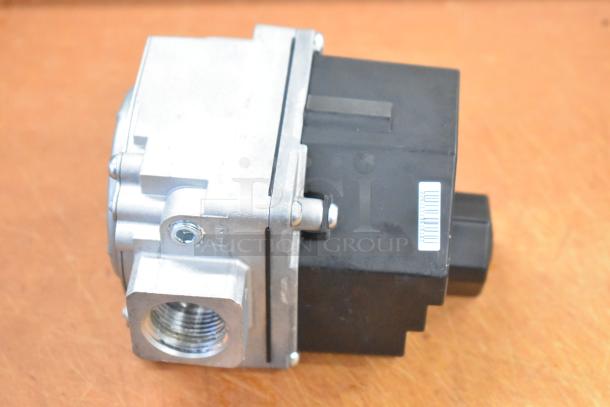 Narvon 378PAF0325 transformer for auto-fill units, scratch and dent condition, new. Visible barcode tag.