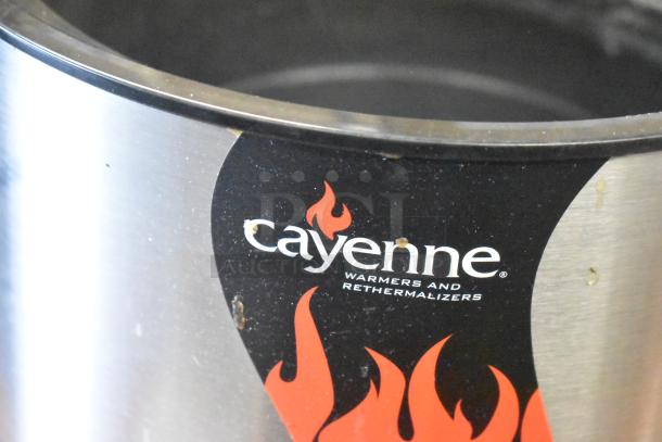 Brand new Vollrath HS-11 stainless steel soup kettle, 11 Qt. capacity, 120V. Slight scratches visible on surface.