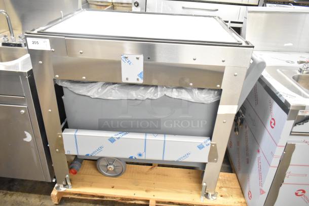 BRAND NEW SCRATCH AND DENT Follett LQ1BASE Stainless Steel Ice Machine Stand with Poly Ice Bin, model LQ1BASE.