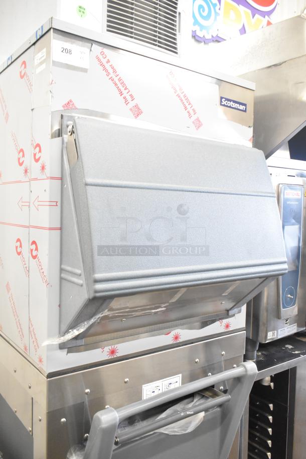 BRAND NEW 2024 Scotsman FS1222A-32B ice head with 2025 ICS730-A bin on Follett stand. Stainless steel, scratch and dent condition.