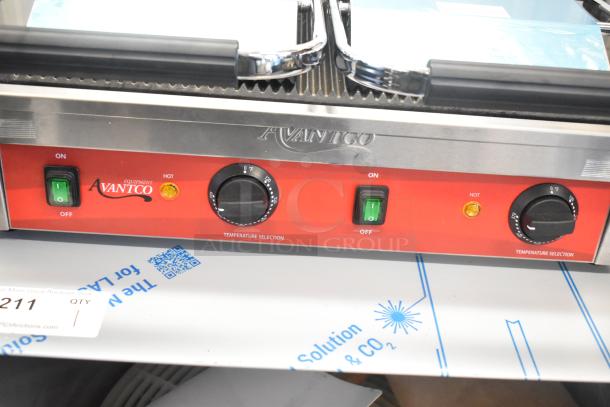 Avantco 177PG400 stainless steel commercial dual panini grill with grooved plates, brand new scratch and dent, 120V.