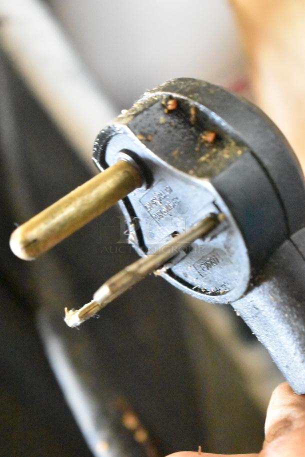 Power plug of Turbochef NGO Rapid Cook Oven, showing wear. 208/240V, 1 Phase. Suitable for commercial use.