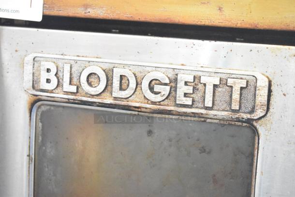 Blodgett Zephaire stainless steel commercial convection oven with view-through doors, metal racks, and thermostatic controls.