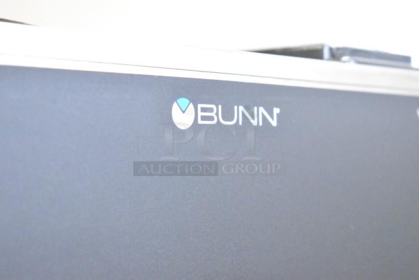 Brand new Bunn VPR coffee brewer, stainless steel, 12 cup capacity, with 1 upper and 1 lower warmer. Model 33200.0015.