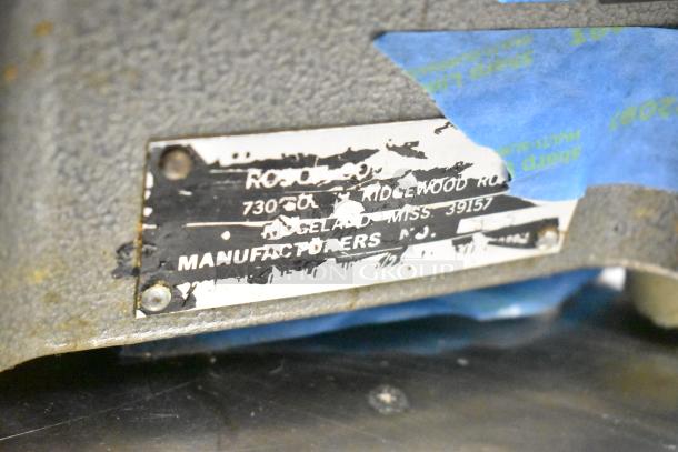 Robot Coupe R4 food processor tag, worn and partially obscured. No lid, previously hardwired, untested condition.