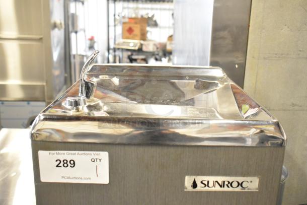 Sunroc NSW8 Pewter Vinyl Metal Water Fountain, 115V, 1 Phase, excellent condition, commercial use. Model tag visible.
