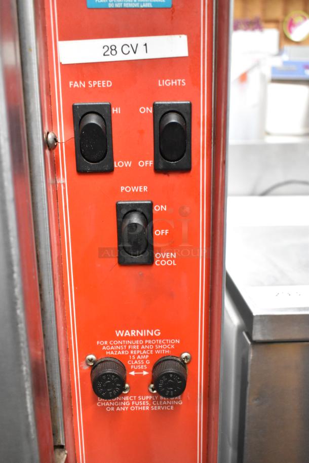 Vulcan ECO4C convection oven controls; features fan speed, light, and power switches. Includes warning label for 15 amp fuses.
