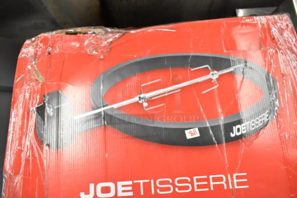Brand new Kamado Joe Joetisserie in scratched packaging. Model TAG-15277. Box slightly dented but item intact and unused.