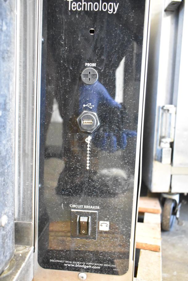 Blodgett HydroVection Helix stainless steel electric convection oven control panel with probe and USB port. 208V, 3 phase.