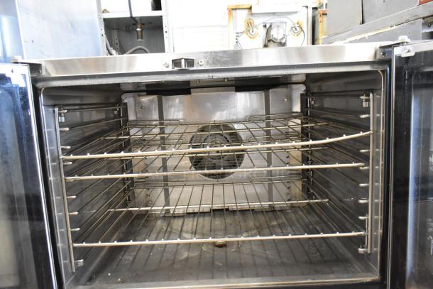 Blodgett Hydrovection Helix electric convection oven, stainless steel, view-through doors, metal racks, 208V, 3 phase.