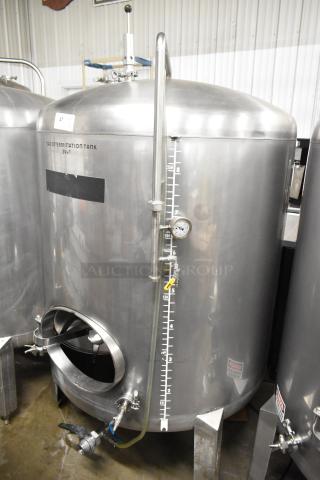 Stainless steel 8.75 BBL/367-gallon beer tax determination tank with gauge, in good condition.